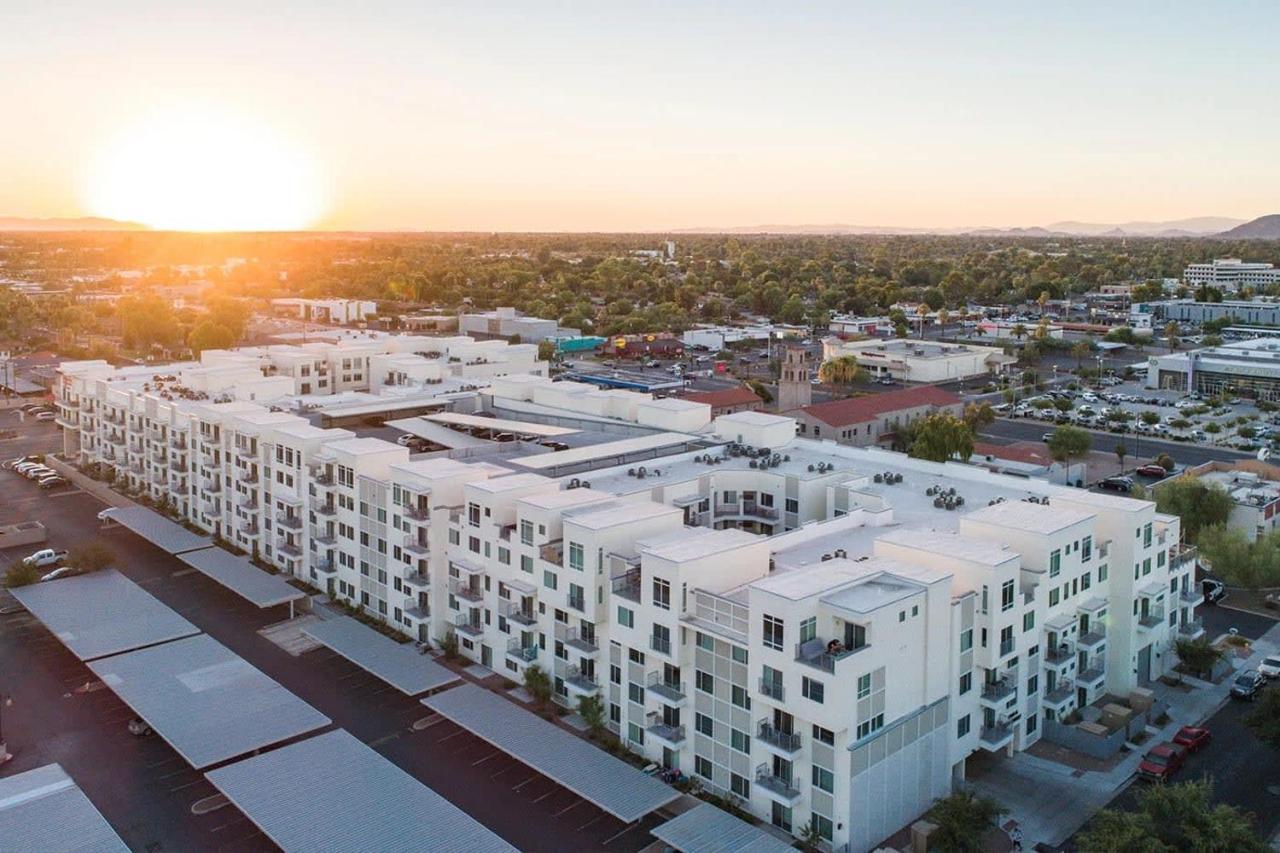 Paradise Cozysuites Under The Palms With Jacuzzi 18 Phoenix Exterior foto